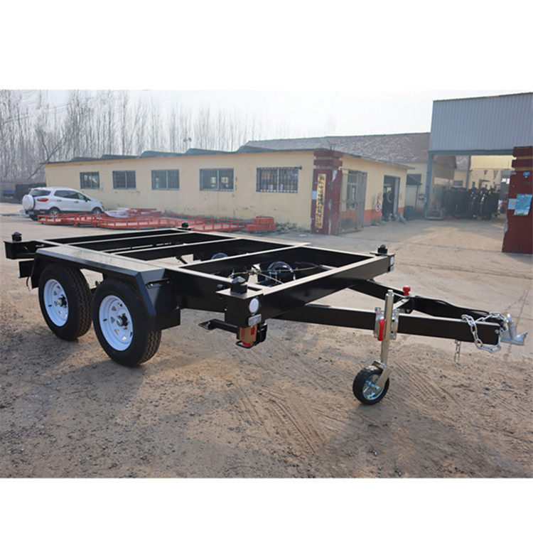 2.5吨集装箱底盘 